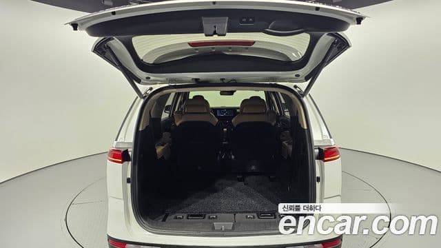 Kia Carnival 2020 — Şəkil 20/20