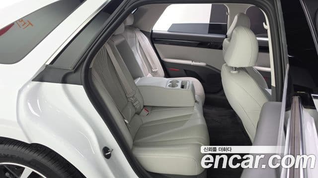 Hyundai Grandeur 2022 — Şəkil 12/20