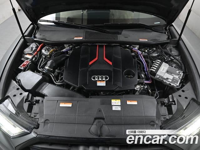 Audi S6 2022 — Photo 14/20