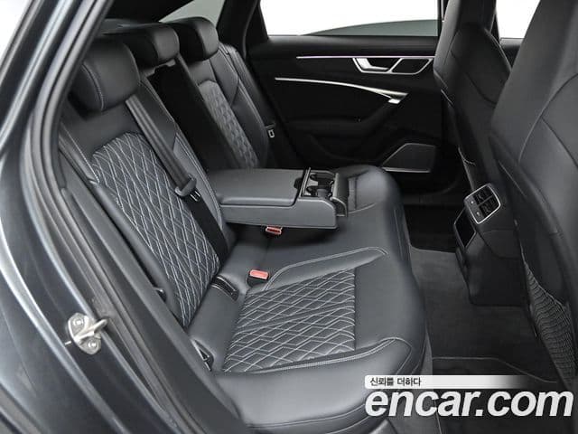 Audi S6 2022 — Photo 17/20