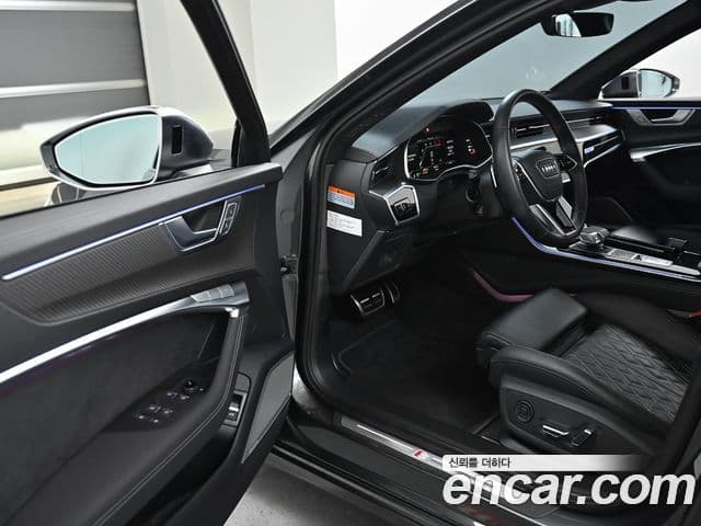 Audi S6 2022 — Photo 12/20