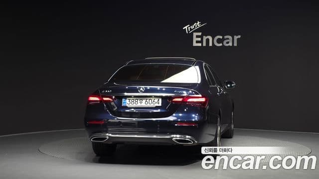 Mercedes-Benz E-Class 2022 — Şəkil 4/20