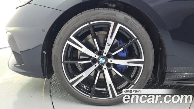 BMW 5 Series 2025 — ფოტო 5/20
