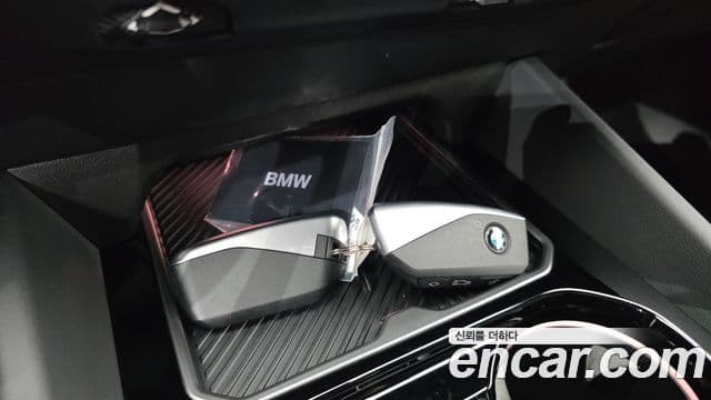 BMW 5 Series 2025 — ფოტო 16/20