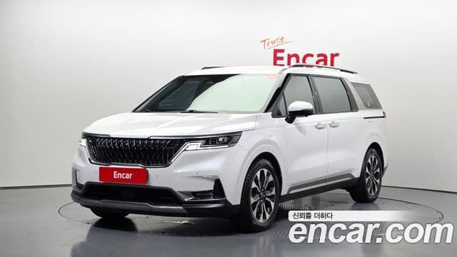 Kia Carnival 2021 — Фото 1/20