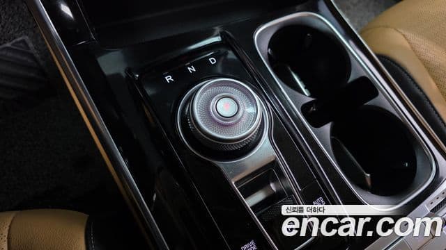 Kia Carnival 2021 — Фото 9/20