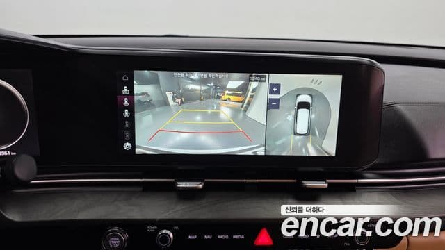 Kia Carnival 2021 — Фото 15/20