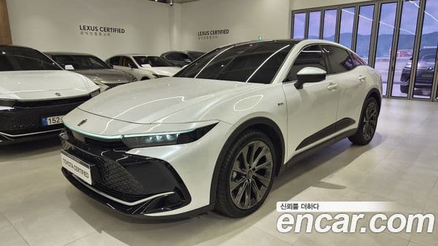 Toyota Crown Crossover 2024 — Şəkil 9/17
