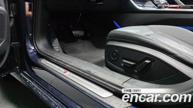 Audi A6 2021 — Photo 11/31