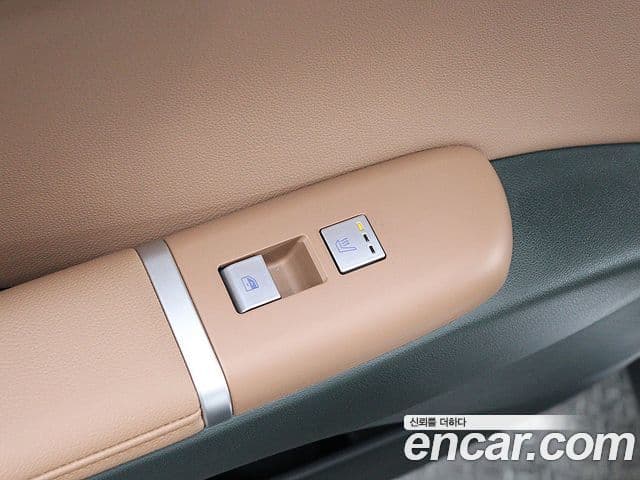 Hyundai Grandeur 2025 — Фото 13/20