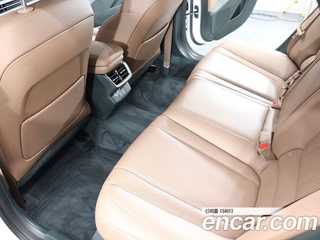 Hyundai Grandeur 2025 — Фото 16/20