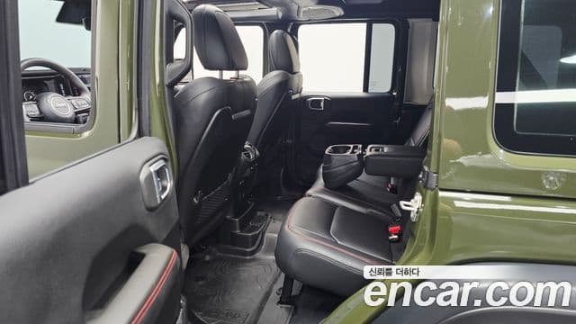 Jeep Wrangler 2024 — ფოტო 11/20