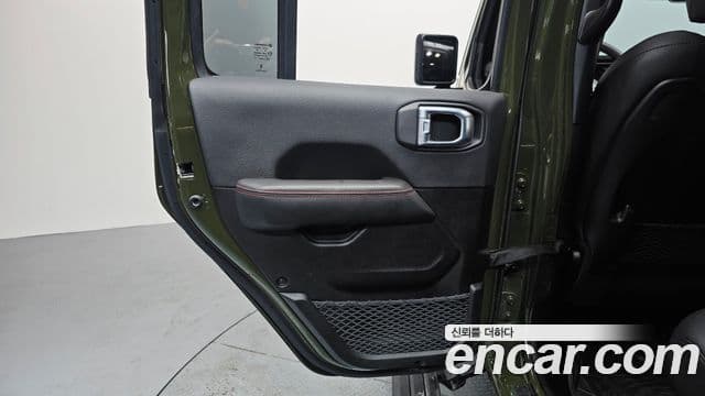 Jeep Wrangler 2024 — Photo 4/31