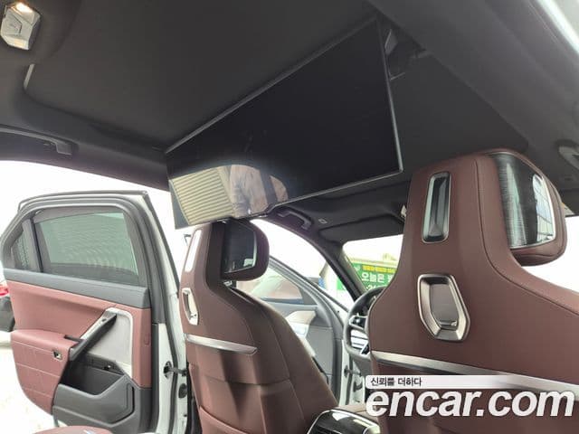 BMW i7 2024 — Şəkil 6/20
