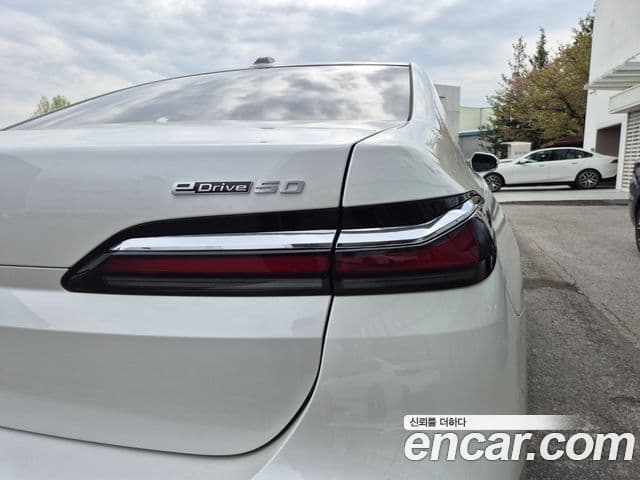 BMW i7 2024 — Şəkil 8/20