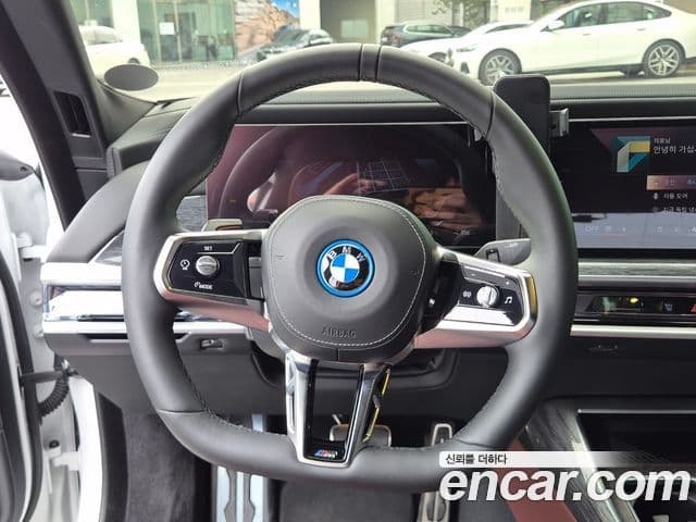 BMW i7 2024 — Şəkil 19/20