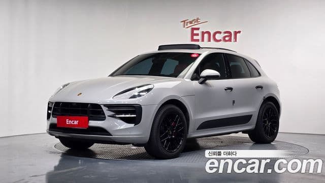Porsche Macan 2020 — Şəkil 8/20