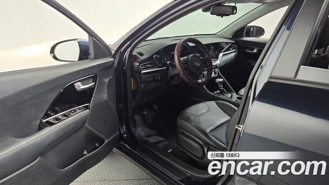 Kia Niro 2020 — Şəkil 10/20