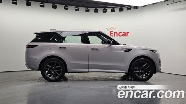 Land Rover Range Rover Sport 2026 — фото 5 из 20