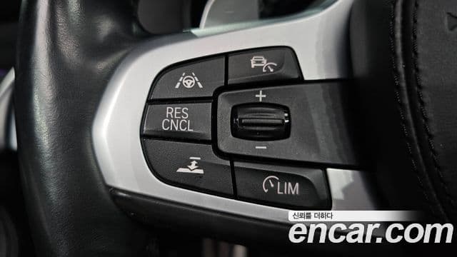 BMW 5 Series 2019 — Şəkil 15/20
