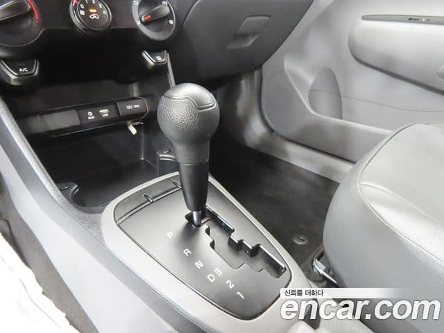 Kia All New Morning 2018 — Şəkil 11/20