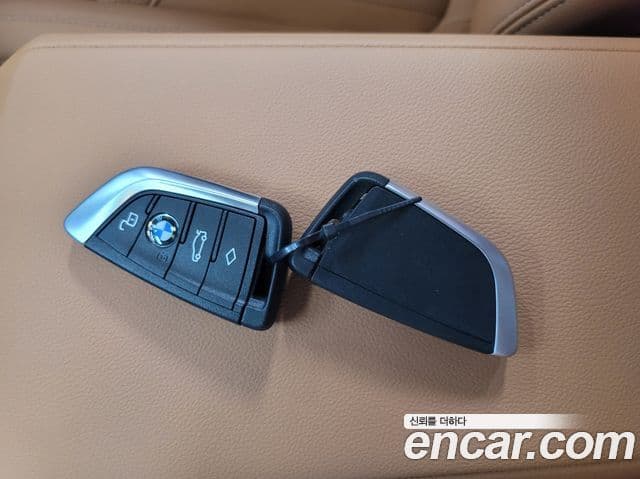 BMW 3 Series 2026 — фото 20 из 20