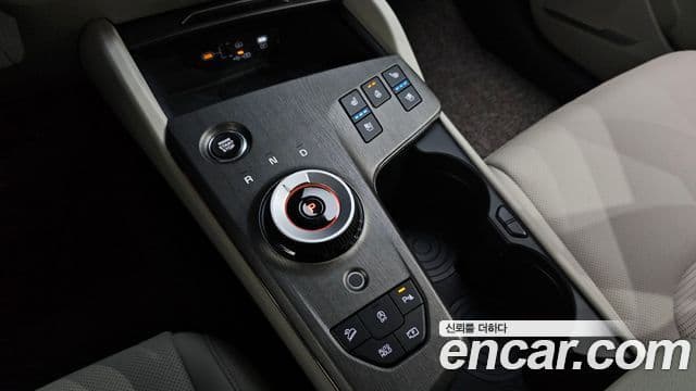 Kia Sportage 2025 — Фото 9/20