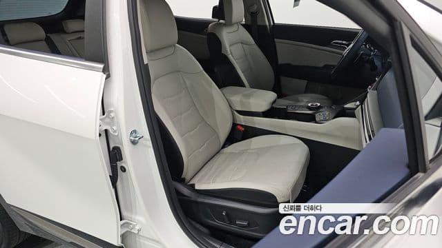 Kia Sportage 2025 — Фото 12/20