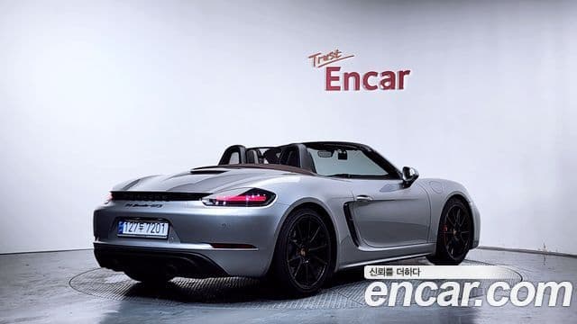 Porsche 718 Boxster 2021 — Şəkil 9/20