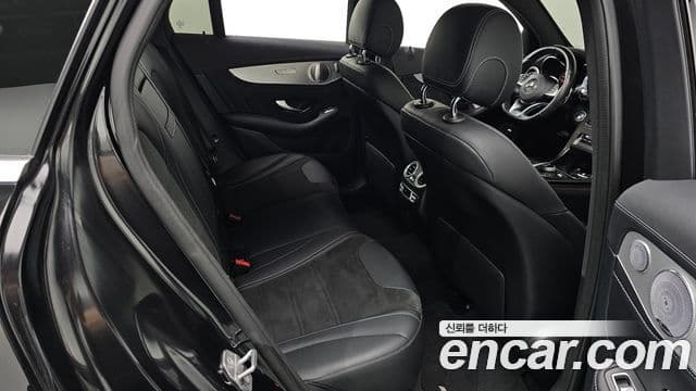 Mercedes-Benz GLC-Class 2018 — Фото 19/20