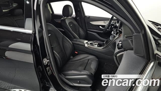 Mercedes-Benz GLC-Class 2018 — Şəkil 20/30