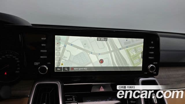 Kia Sorento 2021 — Фото 14/20