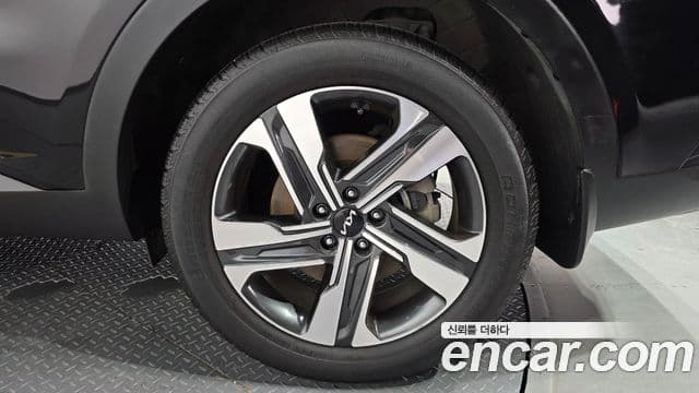 Kia Sorento 2021 — Photo 16/33