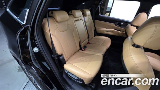 Kia Sorento 2021 — Photo 21/33