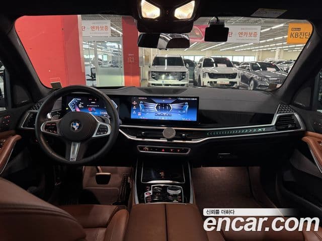 BMW X7 2024 — ფოტო 12/20