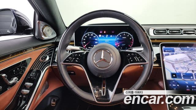 Mercedes-Benz S-Class 2023 — Photo 13/20