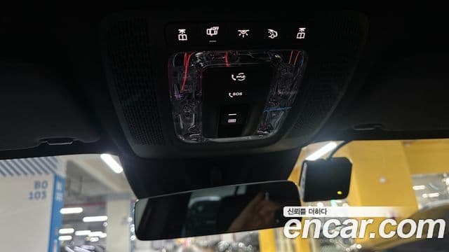 Mercedes-Benz GLB-Class 2023 — Şəkil 15/20