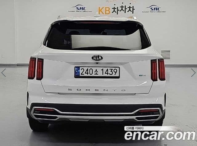 Kia Sorento 2021 — Şəkil 2/19