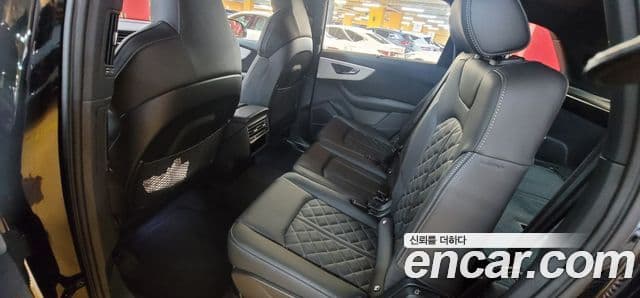 Audi Q7 2026 — Şəkil 7/10