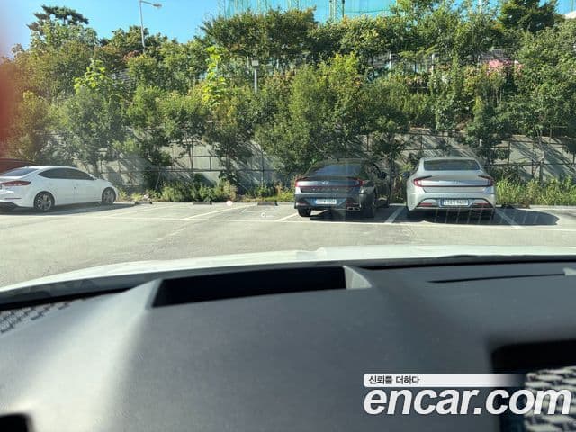 Kia Carnival 2024 — Şəkil 18/19