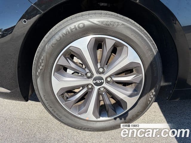 Kia K8 2022 — ფოტო 5/17