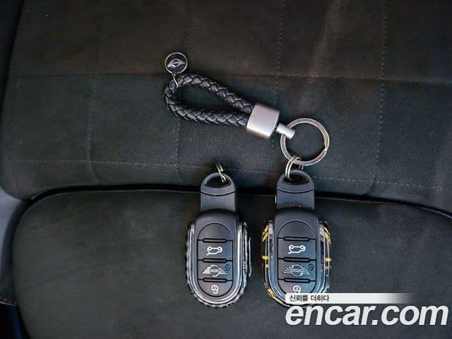 Mini Cooper S 2023 — Şəkil 15/20