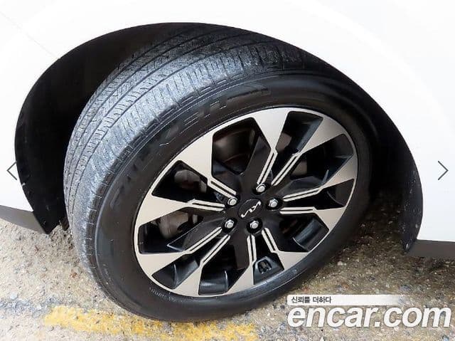 Kia Carnival 2022 — фото 20 из 20