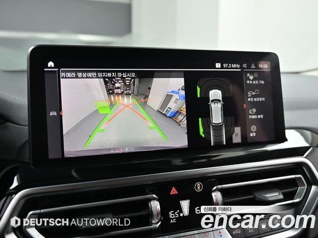 BMW X3 2022 — ფოტო 15/20