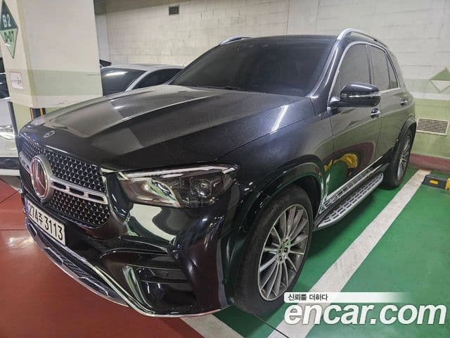 Mercedes-Benz GLE-Class 2023 — Photo 13/13