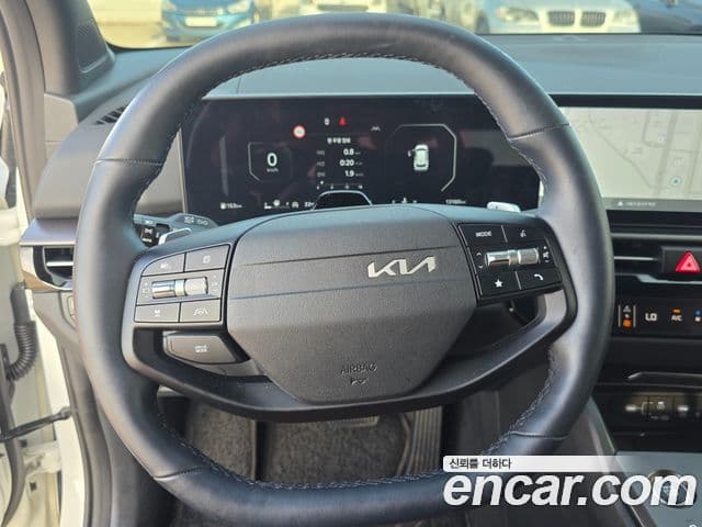 Kia Sportage 2025 — ფოტო 9/14