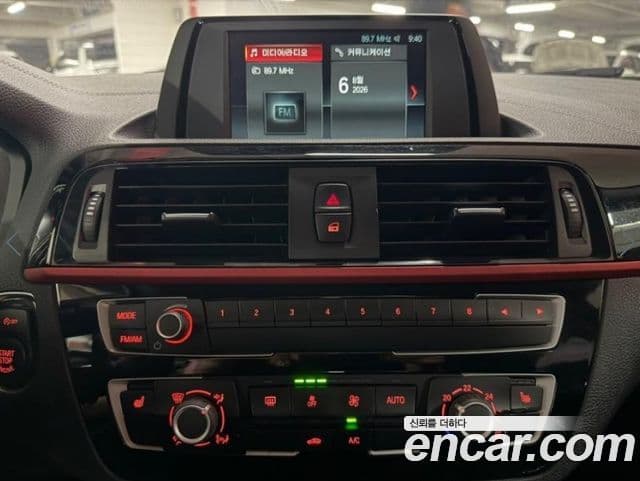 BMW 1 Series 2018 — Фото 10/20