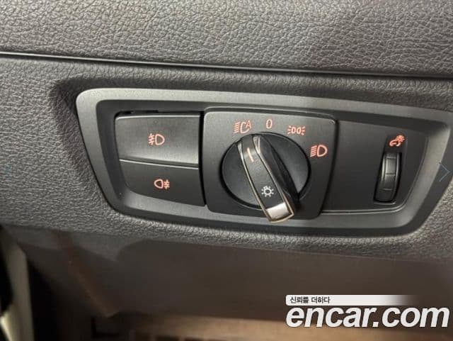 BMW 1 Series 2018 — Фото 15/20