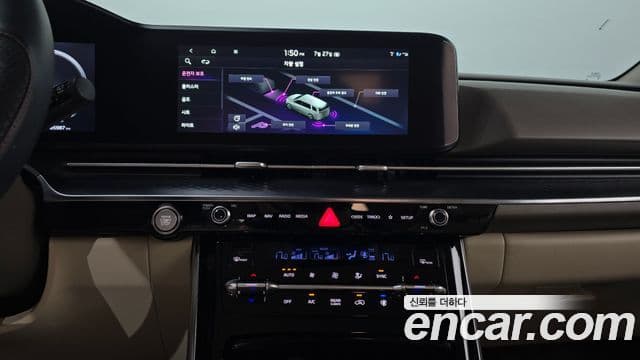 Kia Carnival 2022 — ფოტო 14/20