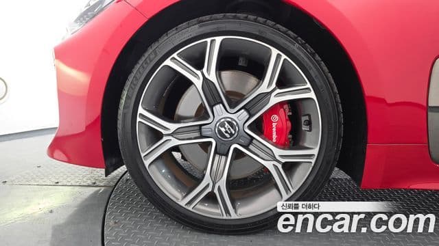 Kia Stinger 2020 — фото 5 из 20